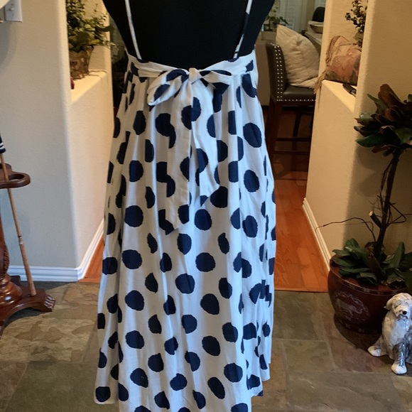 Adorable navy & white spaghetti strapped dress with tie in back. Fully lined. - Picture 2 of 3